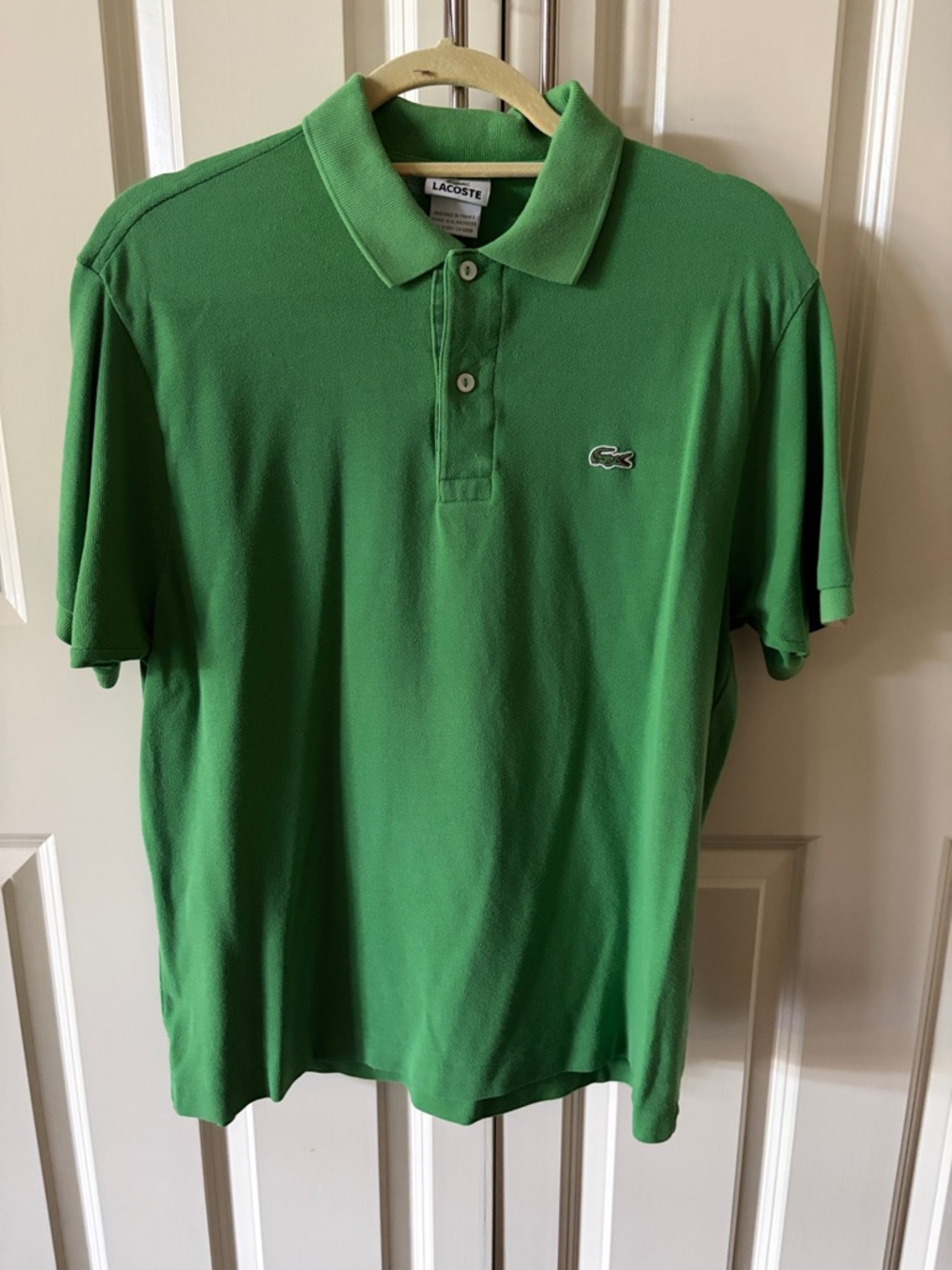 Lacoste Men's Bright Green Pique Polo with Crocodile Logo M